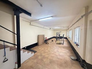 Local comercial en alquiler en Centro en Gijón