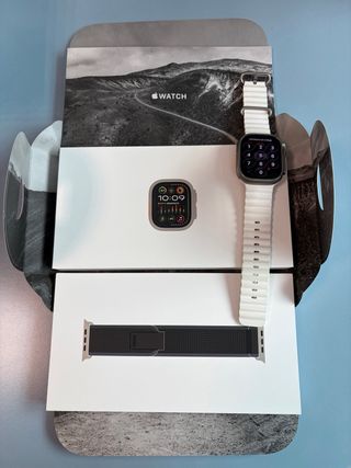Apple Watch Ultra 2 Plata/Blanco