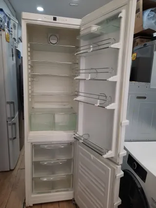 Frigorifero Liebherr con garanzia e trasporto