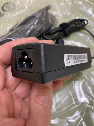 Adaptador Cargador Portátil