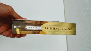 Palmeras en la nieve (NF Novela) (Spanish Edition)
