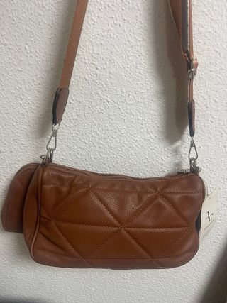 Bolso Marrón Acolchado