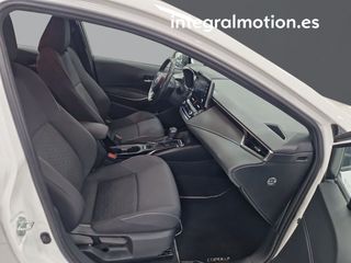 Toyota Corolla 1.8 125H ACTIVE TECH E-CVT