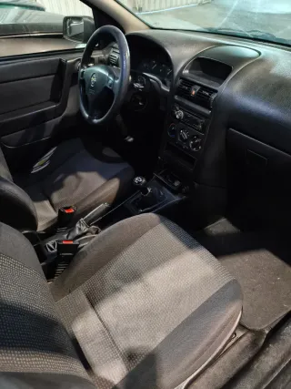 Opel Astra 2004