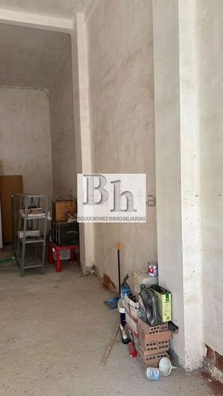 Local comercial en venta en Gamarra - La Trinidad en Málaga