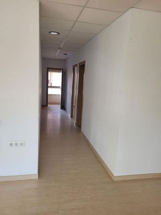 Local comercial en venta en Piscinas en Villarreal