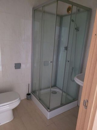 Local comercial en venta en Piscinas en Villarreal