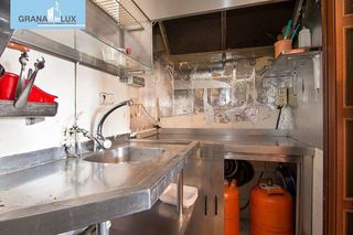 Local comercial en venta en Camino de Ronda - Rosaleda en Granada