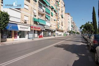 Local comercial en venta en Camino de Ronda - Rosaleda en Granada