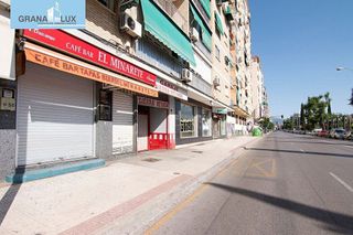 Local comercial en venta en Camino de Ronda - Rosaleda en Granada