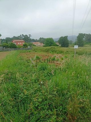 Terreno en venta en Boiro