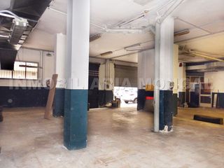 Local comercial en venta en Plaça Catalunya en Prat de Llobregat, El