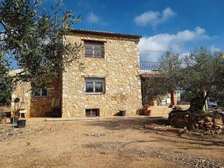 Casa rural en venta en Camarles
