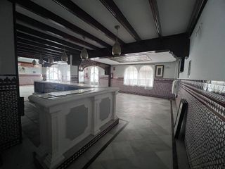 Edificio en venta en Centro - Doña Mercedes en Dos Hermanas