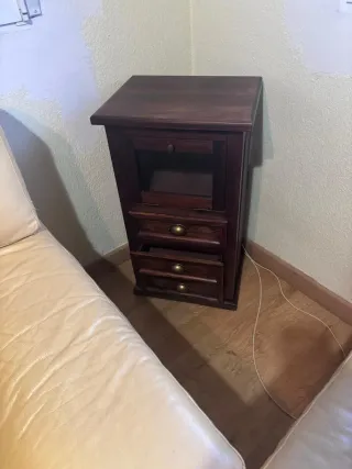 Mueble auxiliar de madera