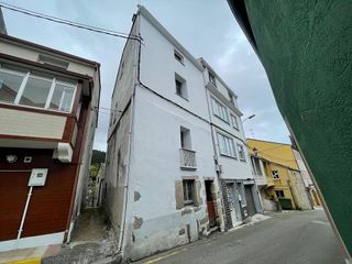 Casa adosada en venta en Burela