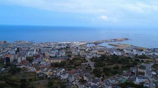 Casa adosada en venta en Burela