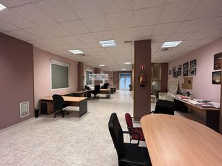 Local comercial en venta en Arrabal en Zaragoza