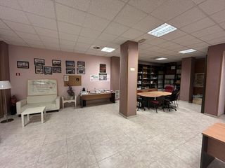 Local comercial en venta en Arrabal en Zaragoza