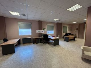 Local comercial en venta en Arrabal en Zaragoza