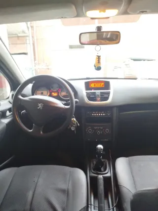 Peugeot 207 2008