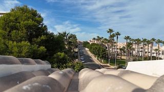 Chalet en venta en Torrelamata - La Mata en Torrevieja