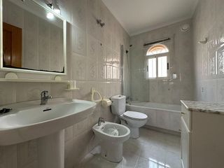 Chalet en venta en Torrelamata - La Mata en Torrevieja