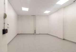 Local comercial en alquiler en Lena