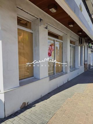 Local comercial en alquiler en Nucia (la)