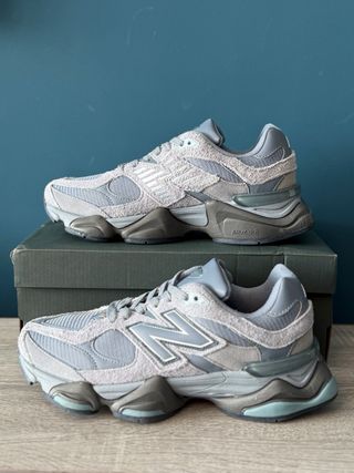 New Balance 9060 Gris