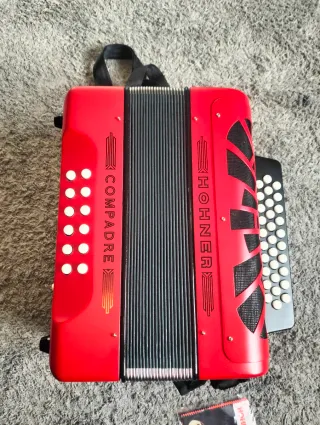 Acordeón Hohner Compadre Rojo