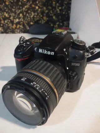Cámara Nikon D7000 Negra