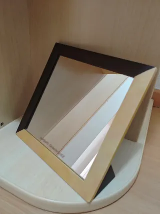 Espejo Adolfo Domínguez Negro y Dorado