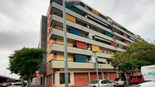 Local comercial en venta en El Besós i el Maresme en Barcelona