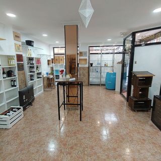 Local comercial en alquiler en Morvedre en Valencia