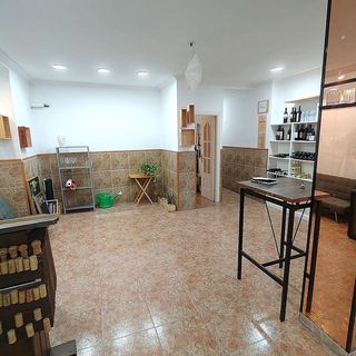 Local comercial en alquiler en Morvedre en Valencia