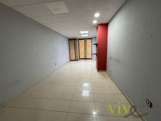 Local comercial en venta en Santiago en Huesca