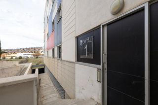 Piso en venta en Bola de Oro - Serrallo en Granada