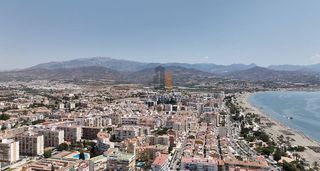 Local comercial en venta en Poniente-Faro en Vélez-Málaga