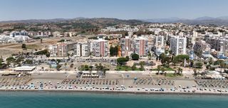 Local comercial en venta en Poniente-Faro en Vélez-Málaga