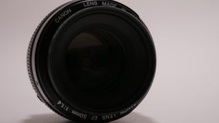 Canon EF 50mm f/1.4 USM