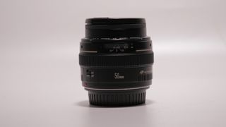 Canon EF 50mm f/1.4 USM