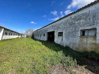 Nave industrial en venta en Valdoviño