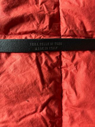 Cintura vintage con fibbia decorata in argento.