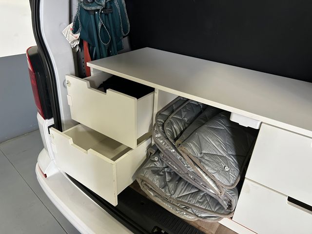 Volkswagen Caravelle 2017 Camper