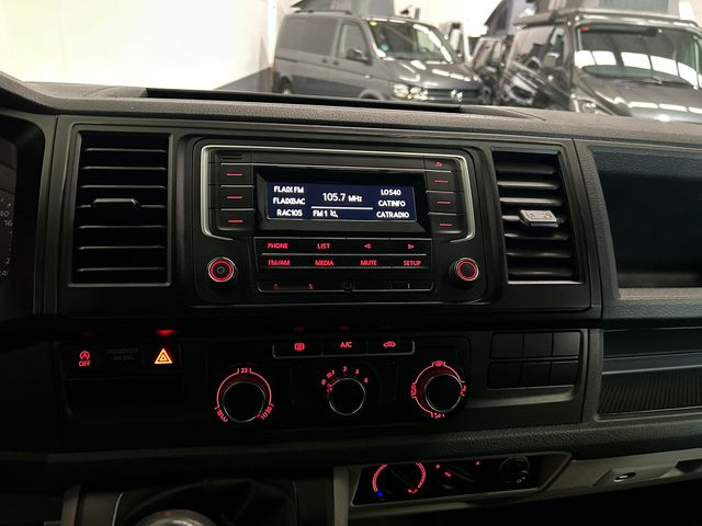 Volkswagen Caravelle 2017 Camper