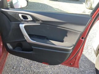 KIA CEED 1.0 T-GDi 74kW (100CV) Concept