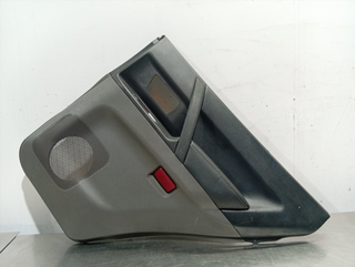 GUARNECIDO PUERTA TRASERA DERECHA MITSUBISHI MONT
