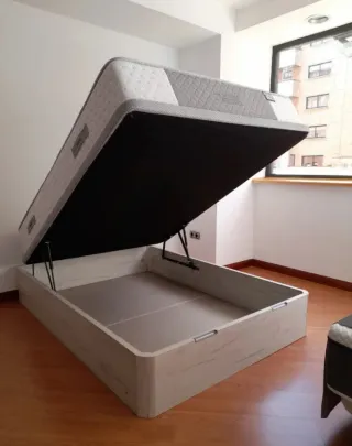 Canapé abatible madera y tapizado