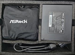 ASRock TC-1300T 1300W Fuente de Alimentación